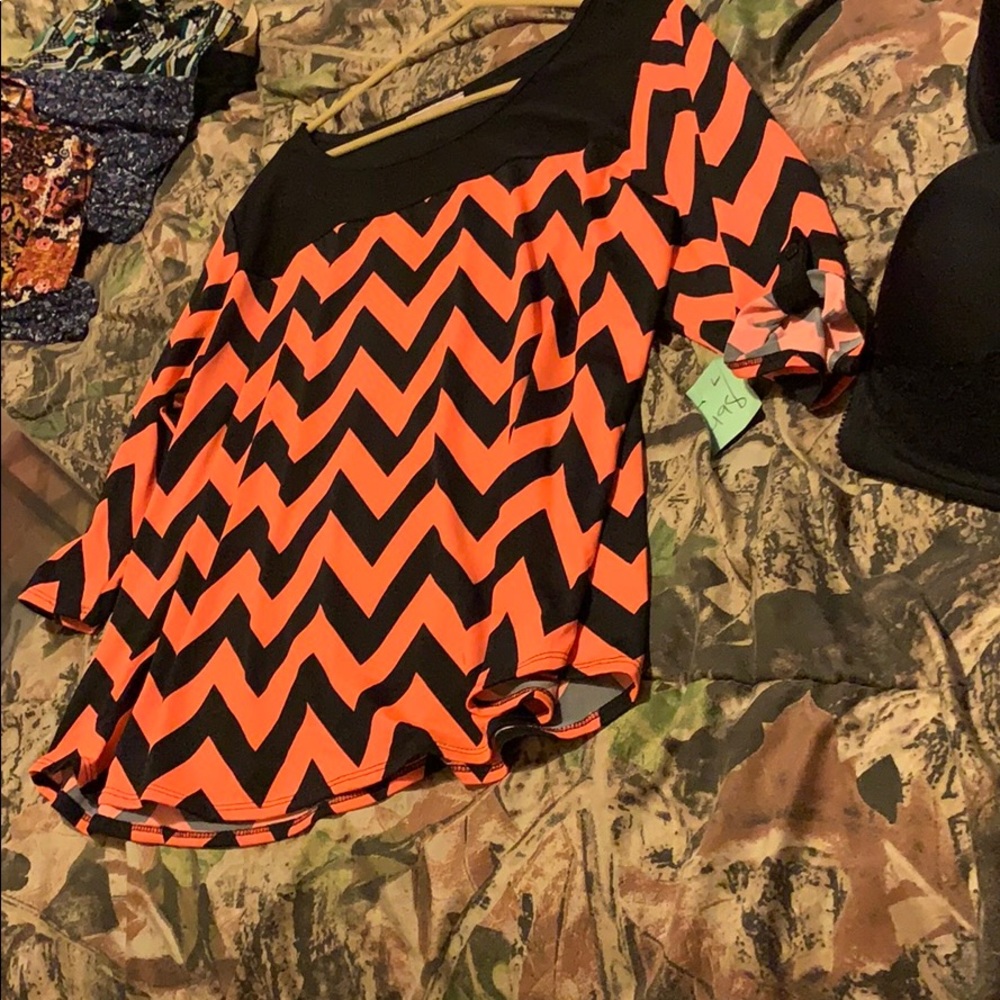 Bright color . Women’s top